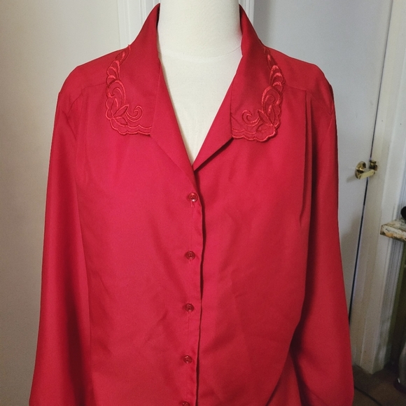 Beautiful Vintage Red Button Down Blouse made by Nikki - Picture 8 of 14